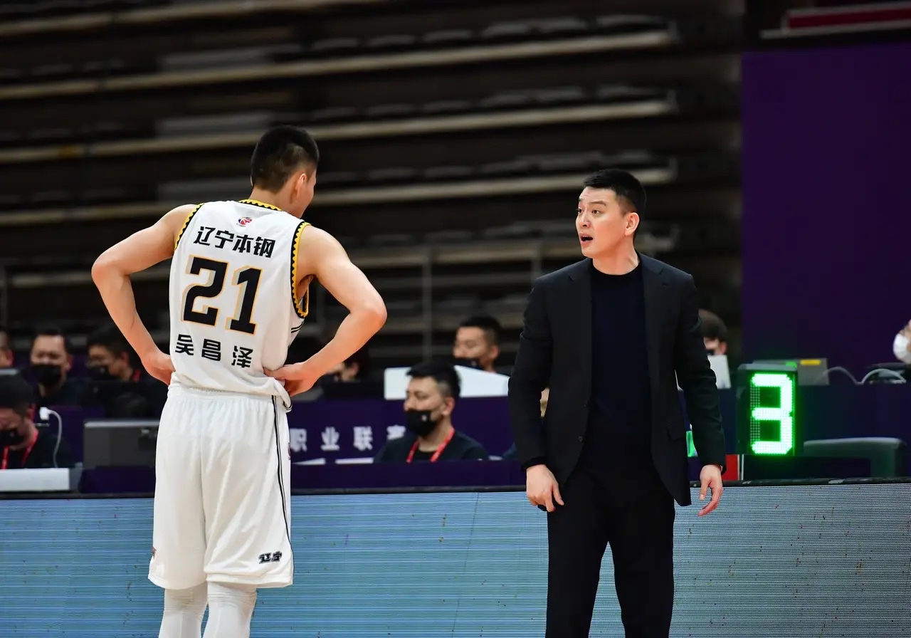 九游J9登录-包含辽宁本钢围绕中超队长鼓劲广东宏远转会期队长鼓劲之后，清晨华盛顿奇才调整名单以备亚冠的词条